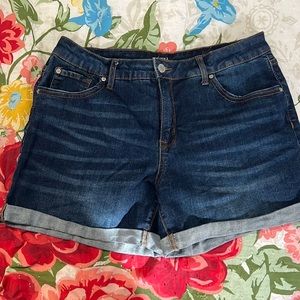 Time and Tru NWOT shorts